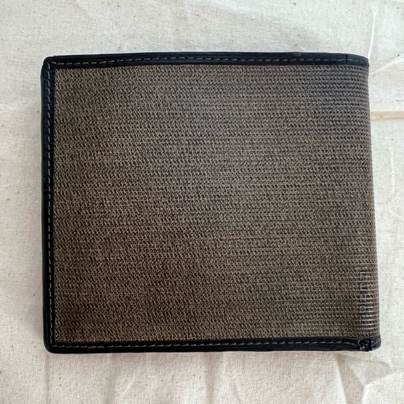 FENDI Mini ZUCCA Leather Bifold Credit Card Gold Tone Logo Wallet - Picture 6 of 11